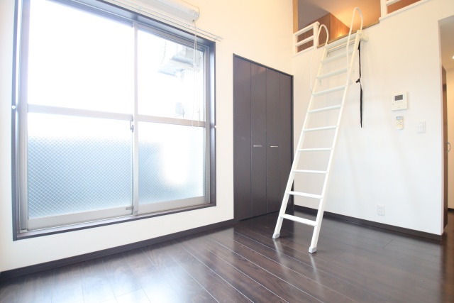 居室・リビング　※別室の参考写真の為、現況優先です。