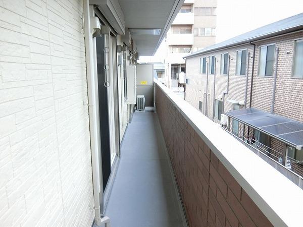 バルコニー　日当たり良好！