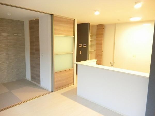 居室・リビング　カウンターキッチン！