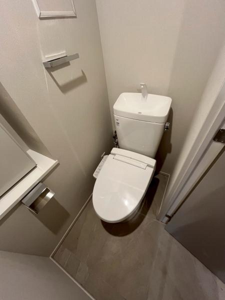 トイレ　※写真は別部屋、イメージ写真です。