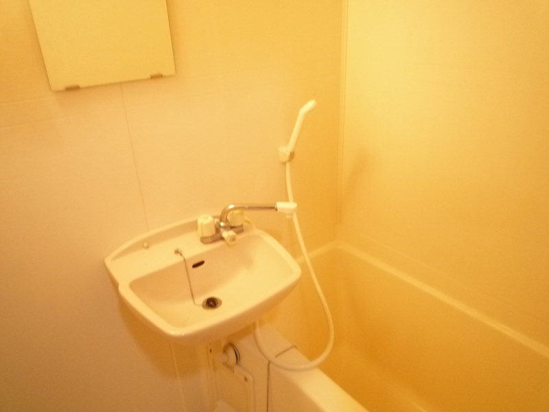 バス・シャワールーム　別部屋参考