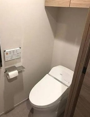 トイレ　落ち着いたトイレです