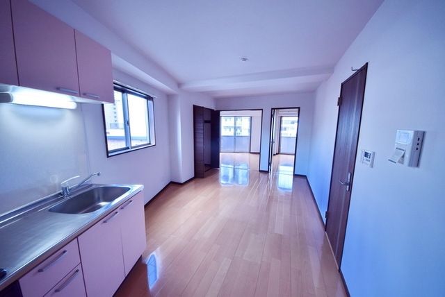 居室・リビング　現地待ち合わせ歓迎♪お問合せはタウンハウジング蘇我店まで！