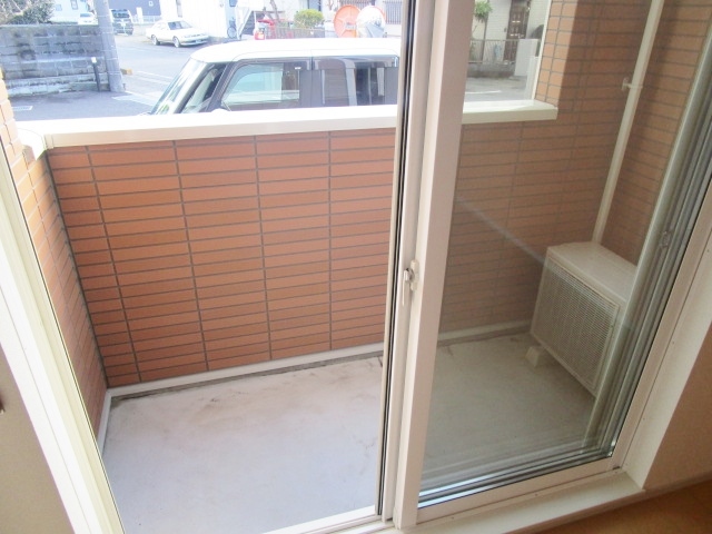 バルコニー　参考　２Ｆ写真