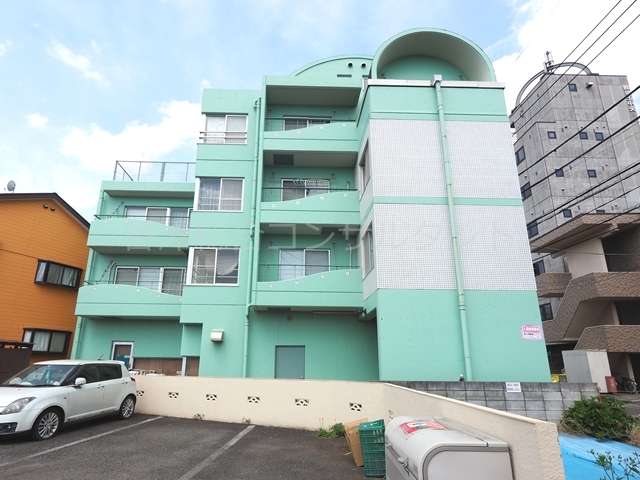 建物外観　おおいビラはいめん