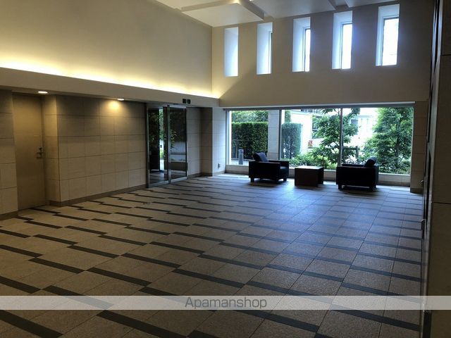 ロビー　ロビー