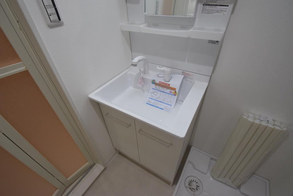 洗面設備　洗髪洗面化粧台