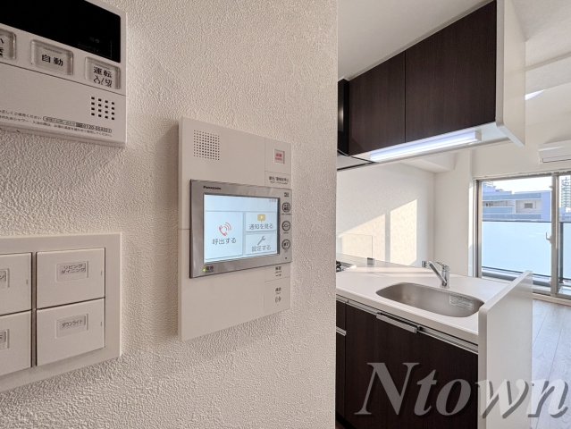 セキュリティ　モニター付きです。