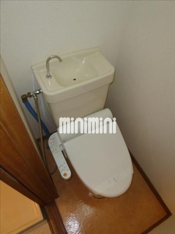 トイレ　清潔感のあるトイレです。