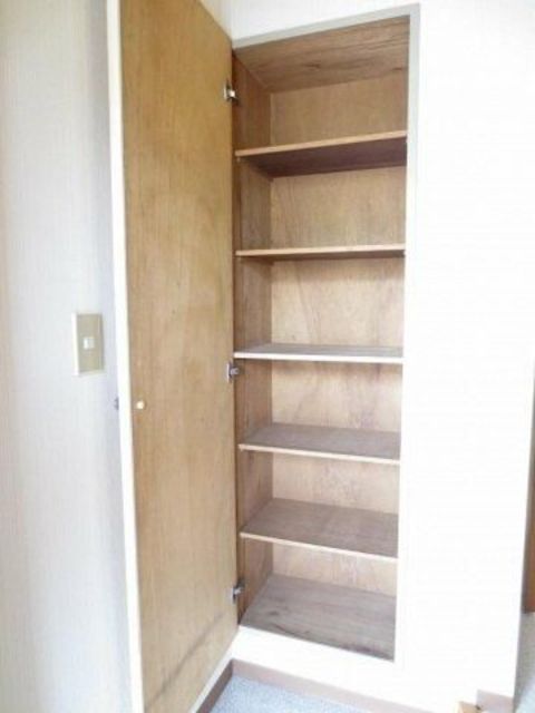 収納　※同物件別号室（イメージ）