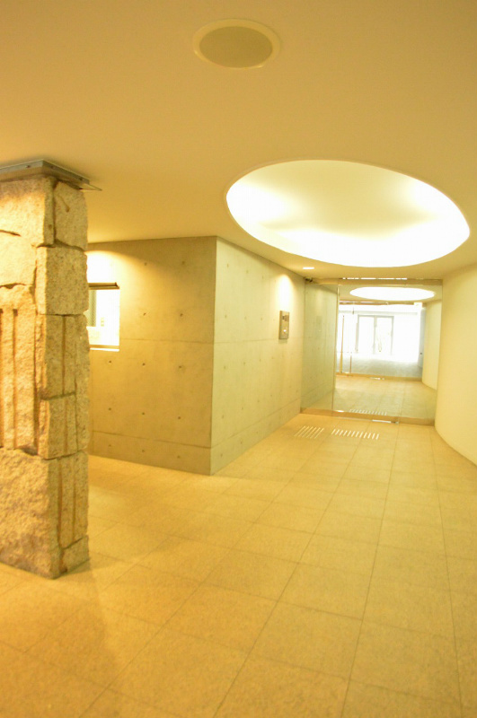 ロビー　エントランス