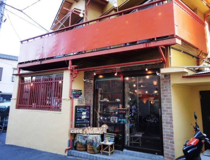 飲食店　cafe POKAPOKA（飲食店）まで722m