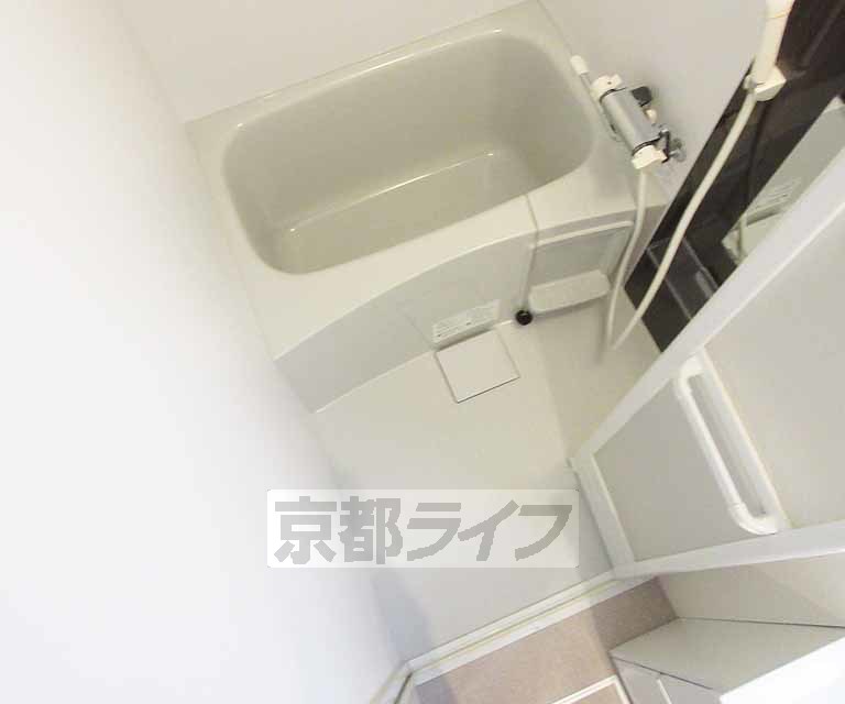 バス・シャワールーム　お風呂です・