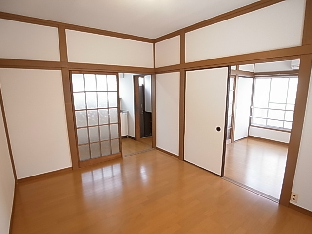 居室・リビング　同一物件参考写真