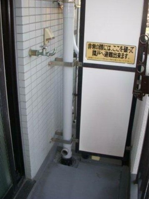 バルコニー　バルコニー