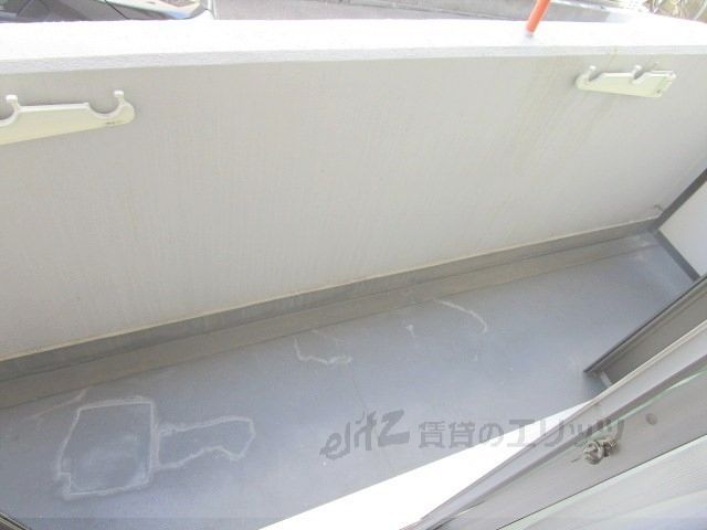 バルコニー　ベランダ