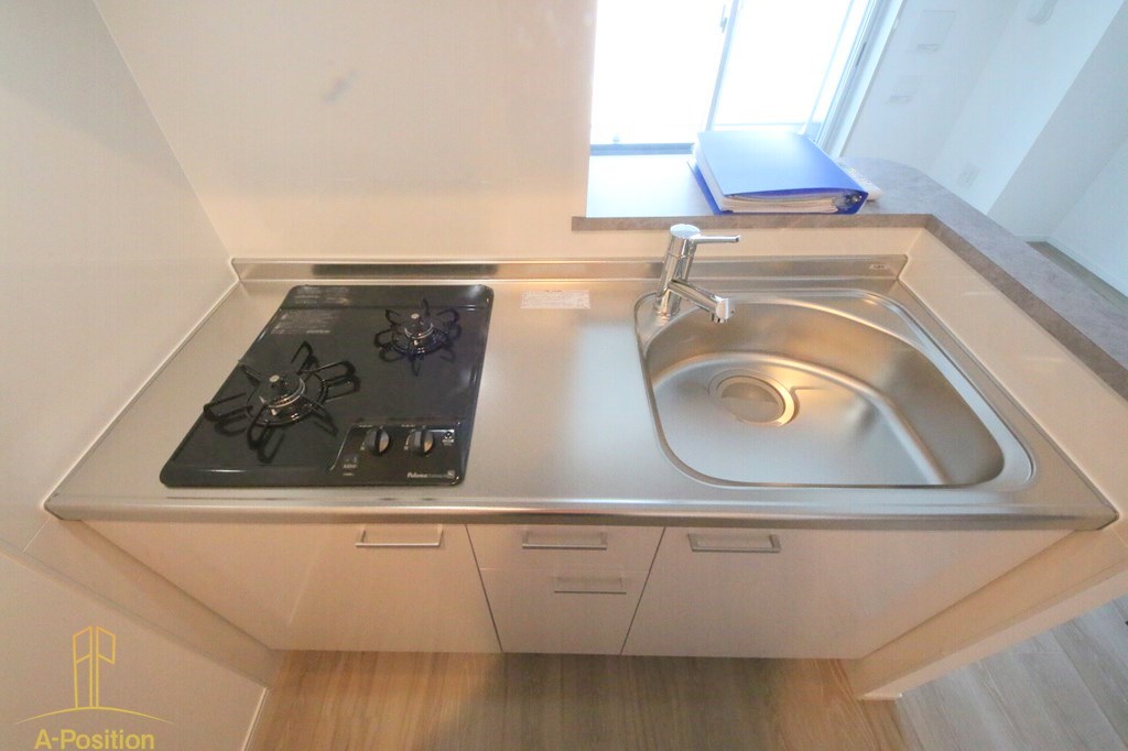 キッチン　アヴェニール中崎