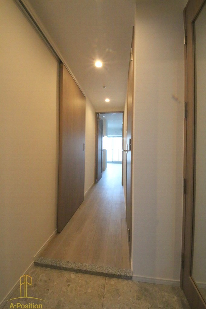 玄関　アヴェニール中崎