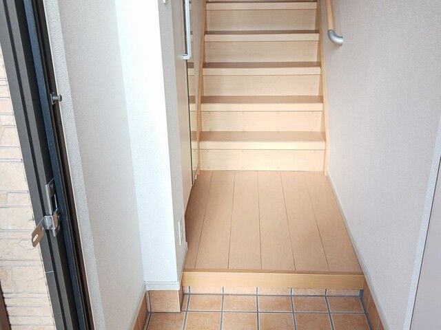 玄関　シンプルで使いやすい玄関です