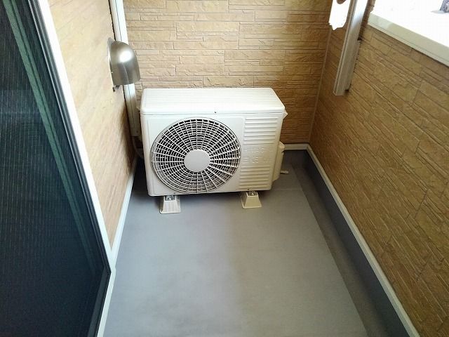 バルコニー　外からの目が気にならないバルコニーで洗濯物が干せます