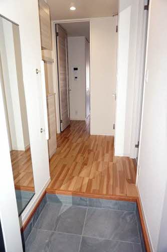 玄関　シューズBOX付き♪