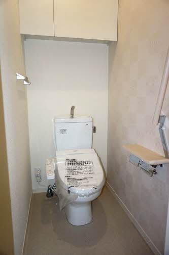 トイレ　温水洗浄便座♪