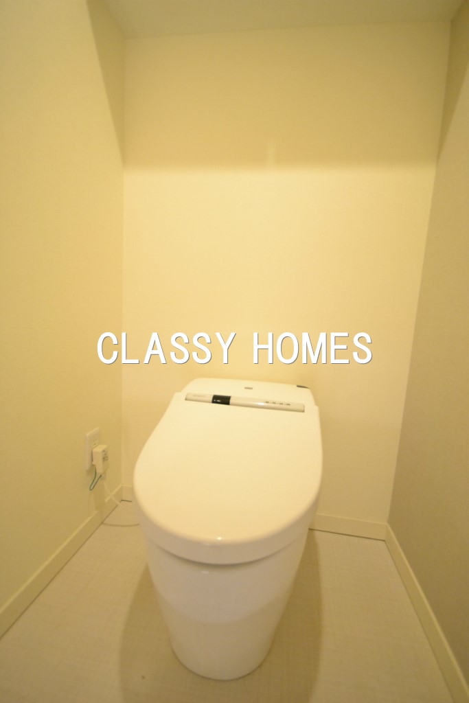 トイレ　2011年竣工　パークアクシス御成門：トイレ