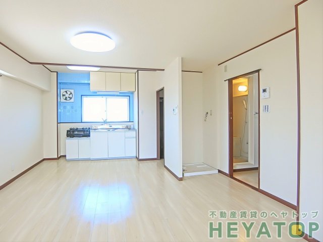 居室・リビング　ＬＤＫ１１帖（同仕様写真）