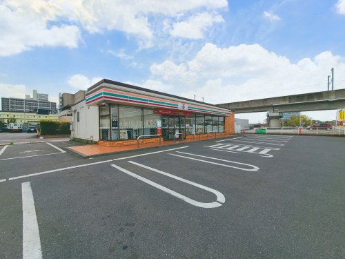 コンビニ　セブンイレブン 研究学園駅西店（コンビニ）まで539m