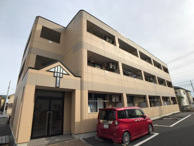 エントランス　外観写真（昼）