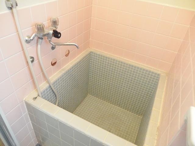 バス・シャワールーム　※別部屋参考写真