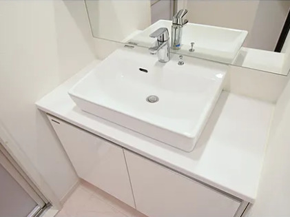 洗面設備　※別部屋の参考写真です。