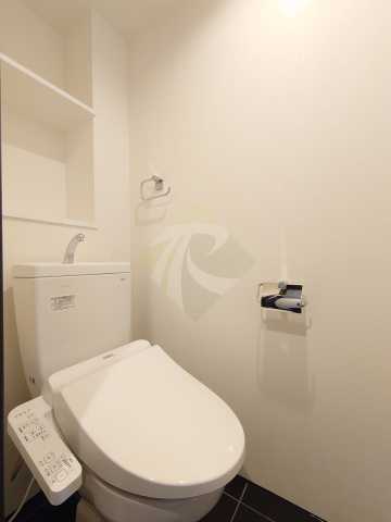 トイレ　PASEO高田馬場III