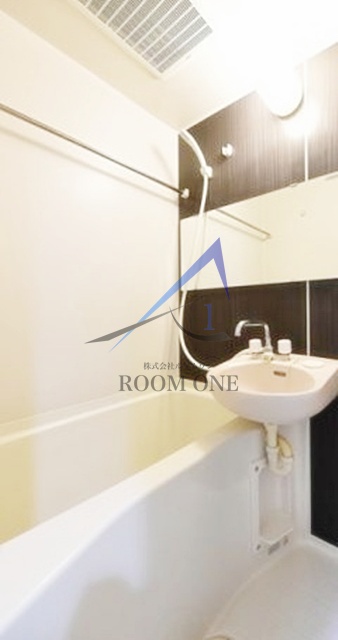 バス・シャワールーム　お風呂です。