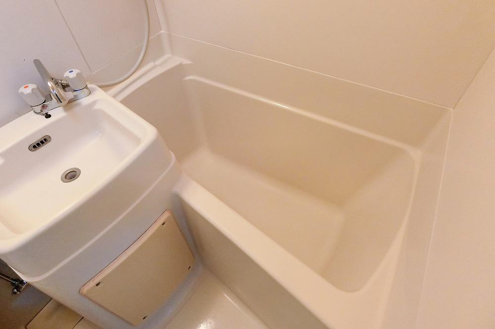 バス・シャワールーム　3点ユニットバス
