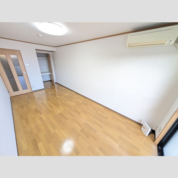 居室・リビング　居室