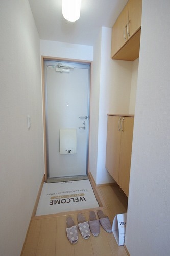 玄関　シューズボックス