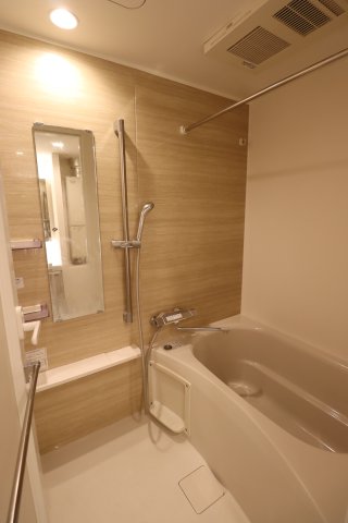 バス・シャワールーム　日々の暮らしに欠かせないお風呂です