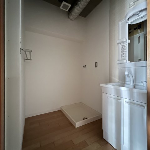 洗面設備　同仕様タイプです