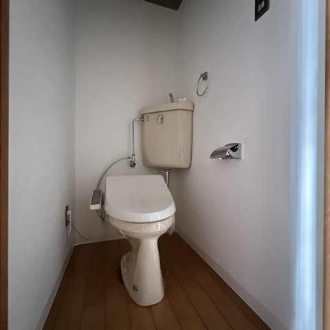 トイレ　同仕様タイプです