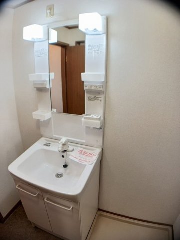 洗面設備　広い洗面スペース