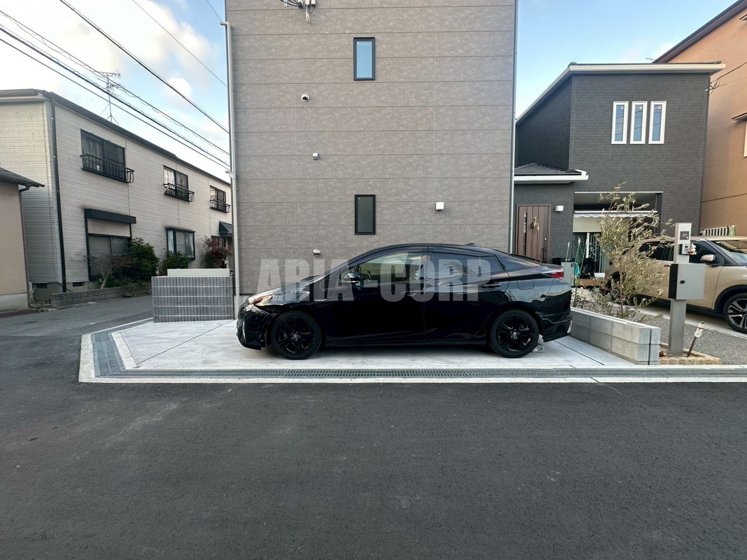 駐車場　先着一台分駐車スペース付き♪月額13000円◎