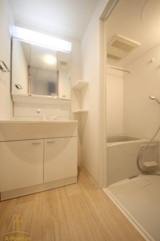 洗面設備　BPRレジデンス新梅田