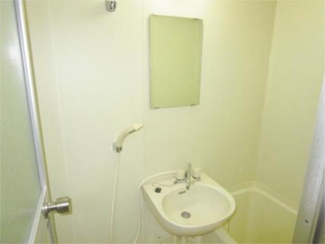 洗面設備　洗面台です