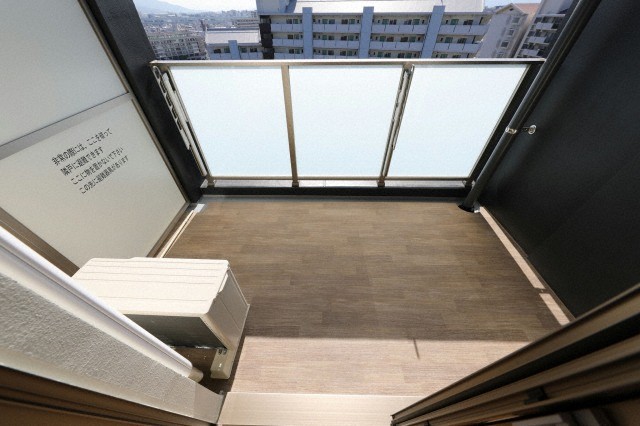 バルコニー　バルコニー