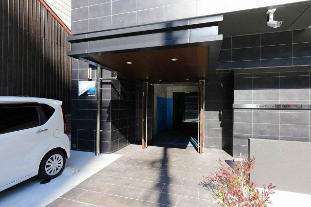 エントランス　エントランス