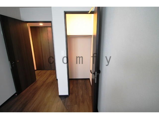 収納　ウォークイクローゼット