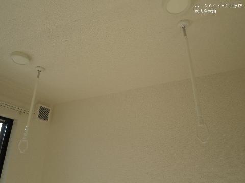 その他設備　室内物干し