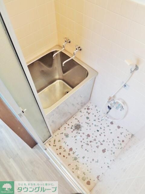 バス・シャワールーム　バス