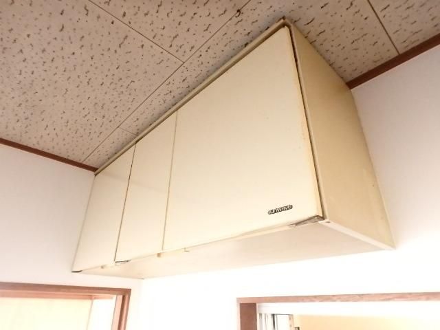 その他　キッチン上部収納
